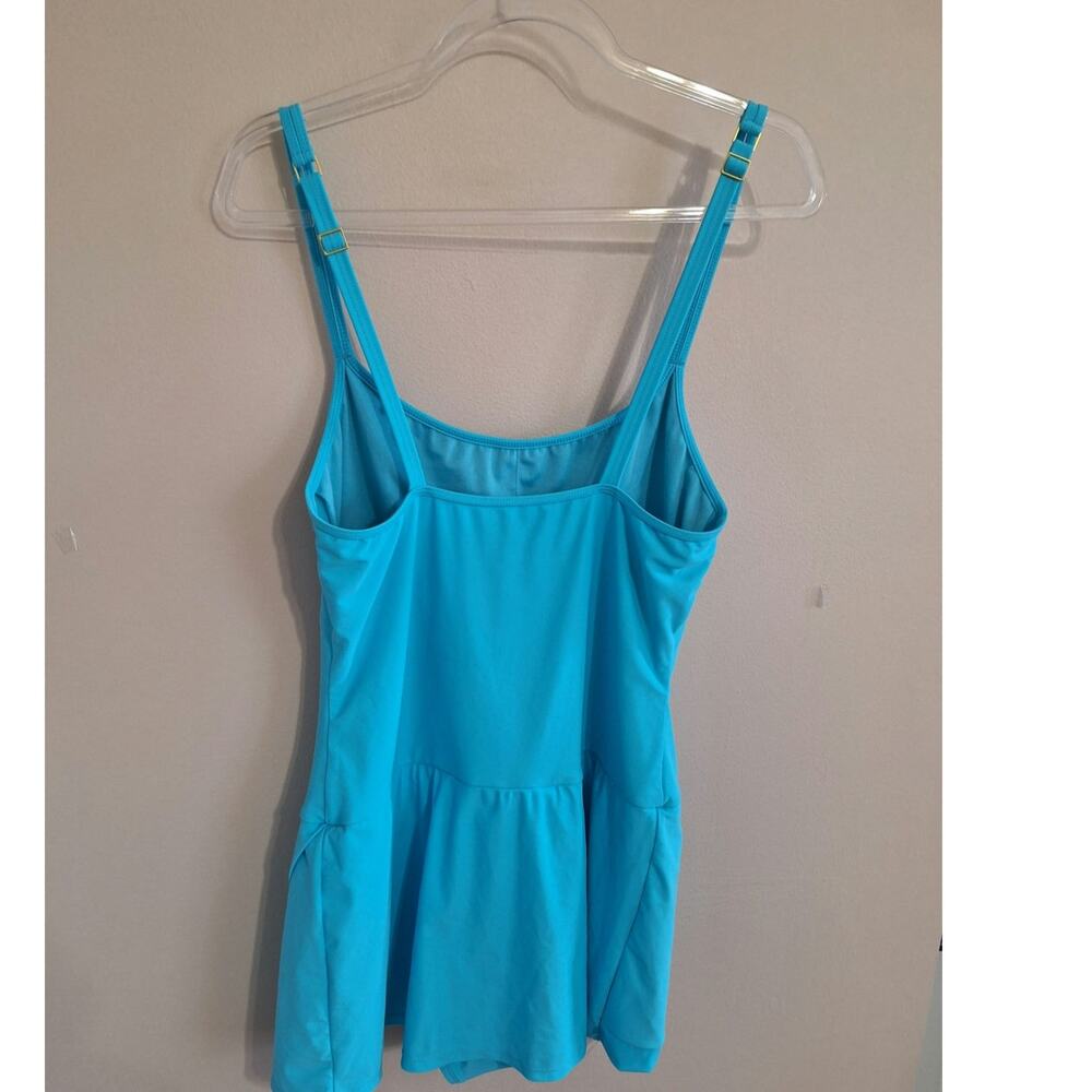 Crown & Ivy Women's Blue One Piece Swimsuit